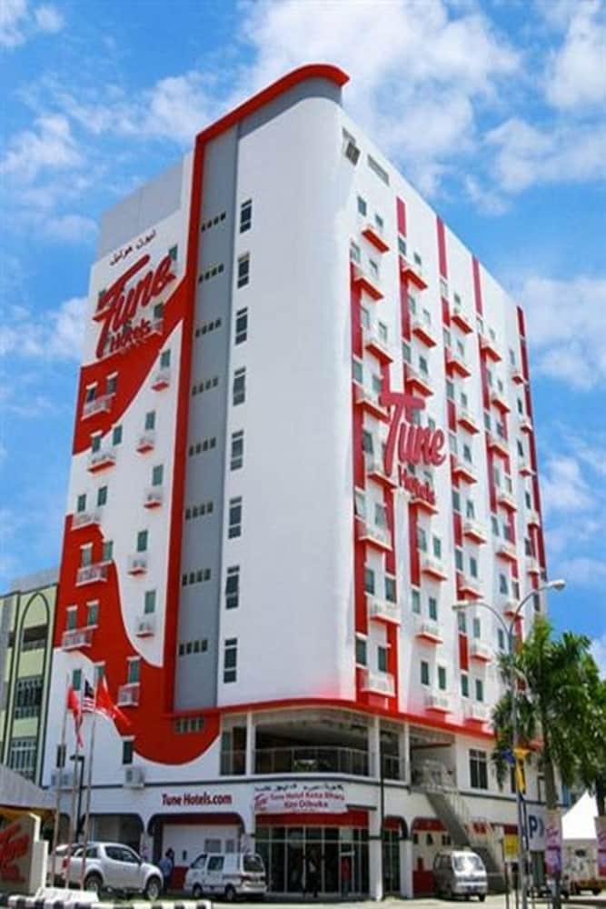 Tune Hotel - Kota Bharu City Centre Exterior photo